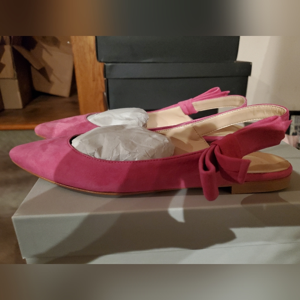 NIB made in Italy pink slingbacks